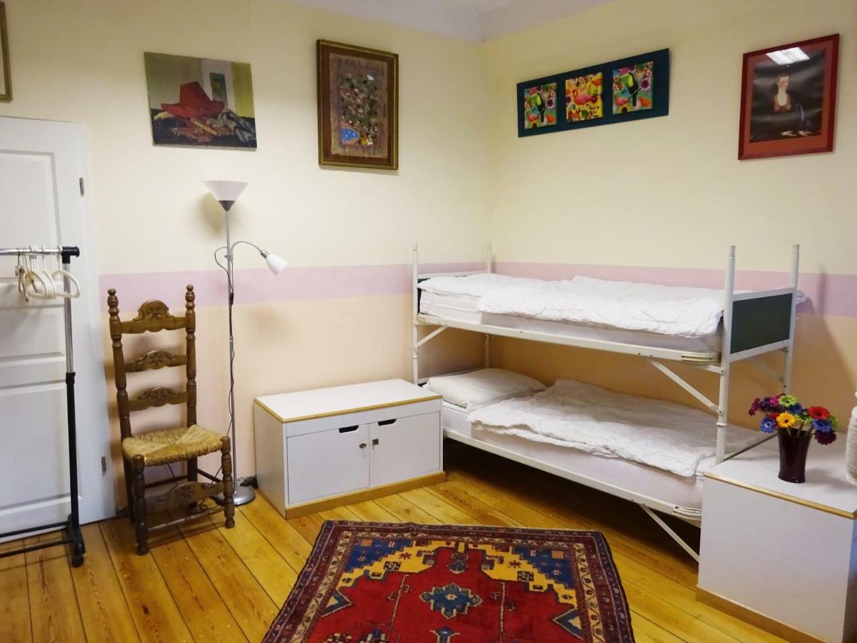 Hummel Hostel - Historische Stadtvilla Mit Garten 바이마르 외부 사진