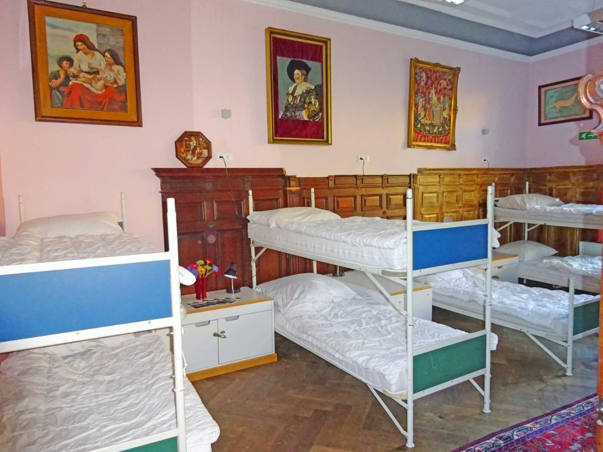 Hummel Hostel - Historische Stadtvilla Mit Garten 바이마르 외부 사진