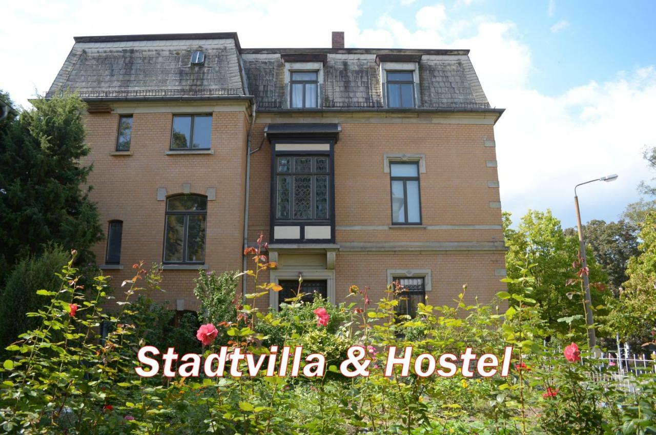 Hummel Hostel - Historische Stadtvilla Mit Garten 바이마르 외부 사진